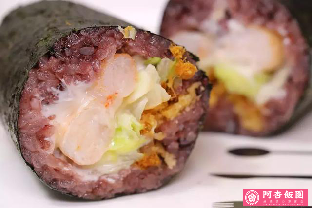 饭团的做法,肉松饭团的做法